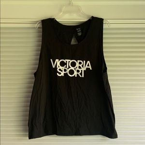 Women’s workout top